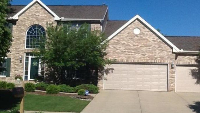 2302 Knollbrook Way, Bloomington, $339,900